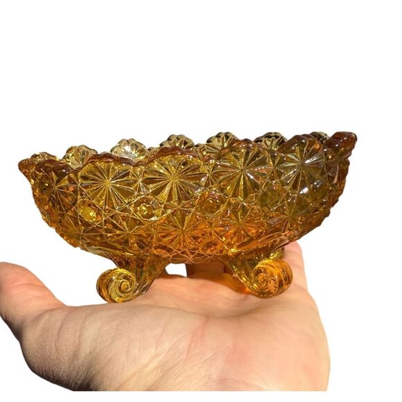 Vintage LG Wright Fenton Daisy & Buttons Amber Glass Footed Oval Dish Bowl 5” - Picture 4 of 9